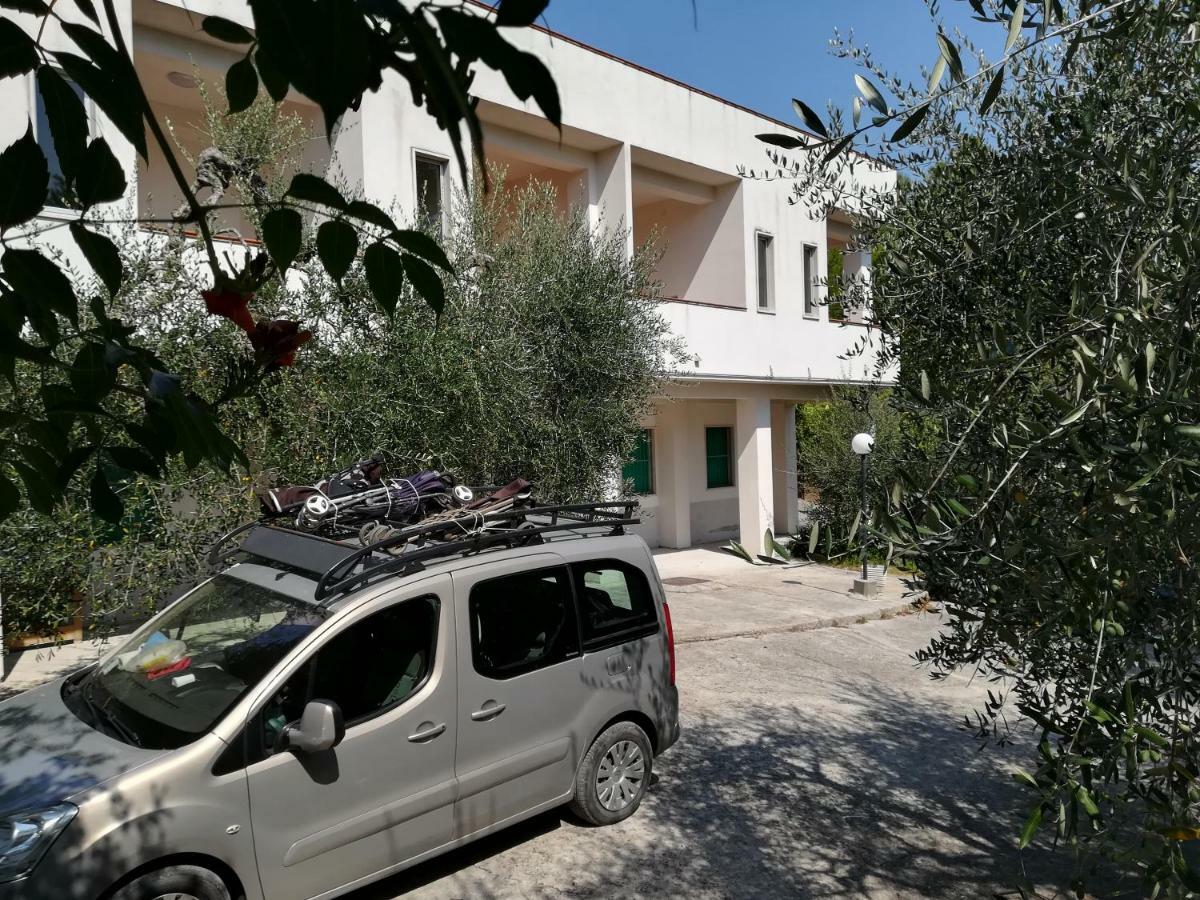 Casa Vacanze Pizzone Apartment Peschici Exterior foto